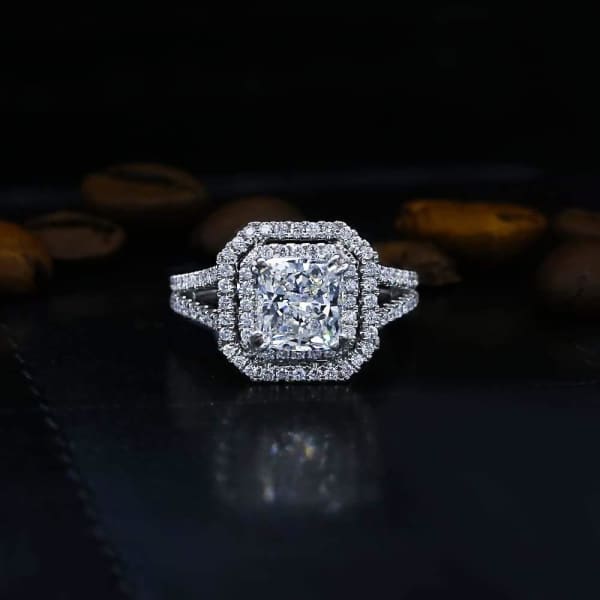 GIA certified engagement ring with 2.85 ct of Total Diamond Weight RN-100000, Full face