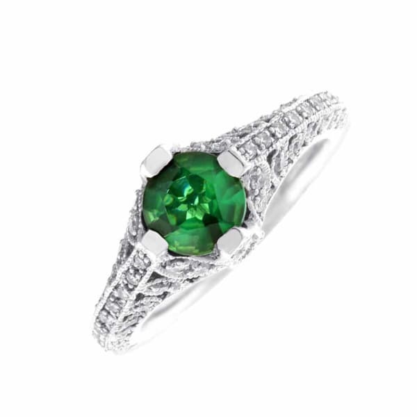 Ladies Beautiful Emerald 0.80 ct platinum ring RN3875, Main view
