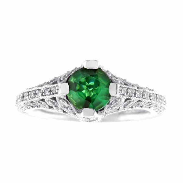 Ladies Beautiful Emerald 0.80 ct platinum ring RN3875