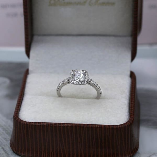 Perfect 18k White Gold Engagement Ring w/1.25ct. Diamonds
