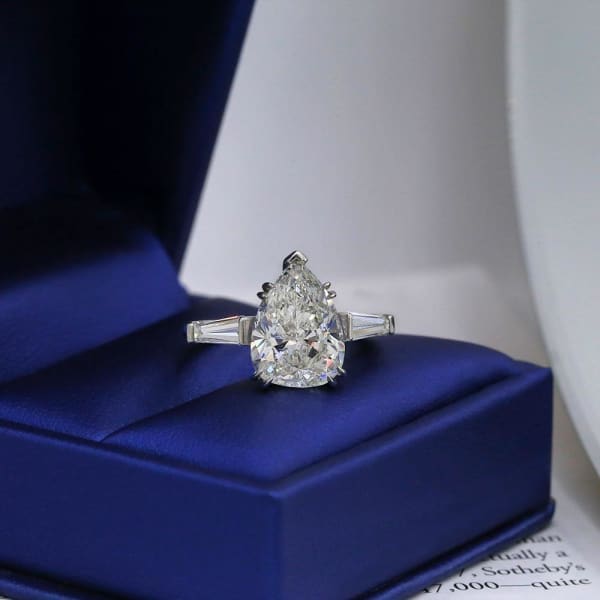 Platinum Engagement Diamond Ring featured with 5.59ct TCW ENG-75003, Full face