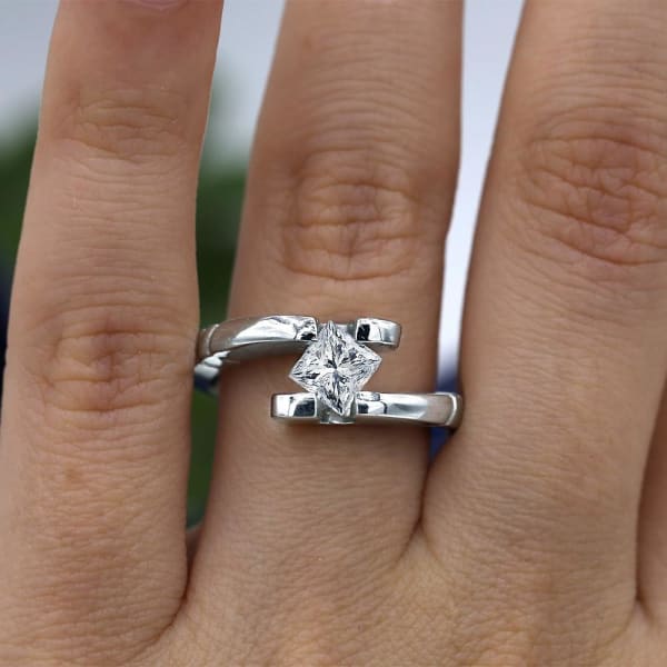 Solitaire Engagement ring with Certified 1.01ct Princess cut Diamond ENG-172750, Ring on a finger