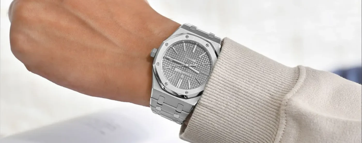 Audemars Piguet Royal Oak 15400ST luxury watch